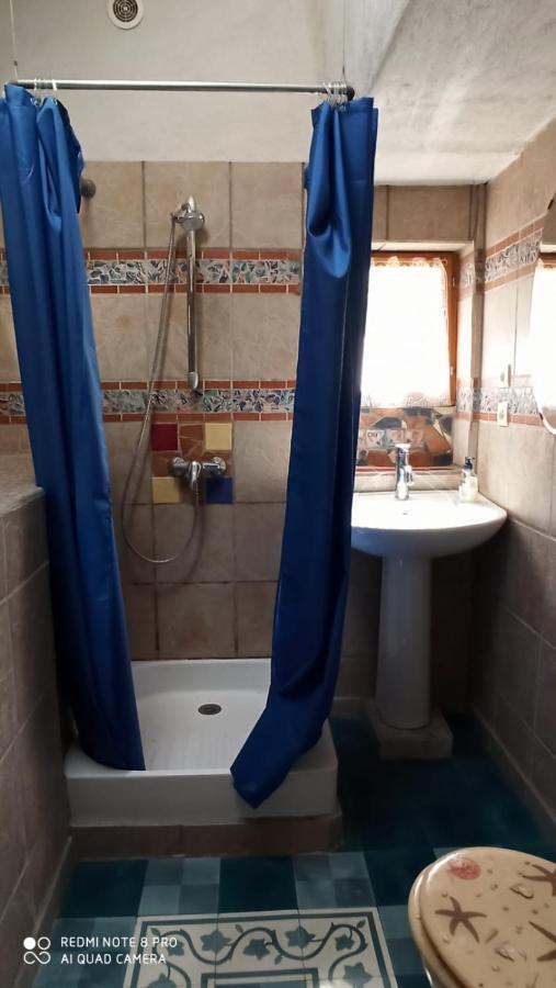 Charmante petite maison de pêcheur - Proche Ile de Bréhat et GR34 Lézardrieux Exterior foto