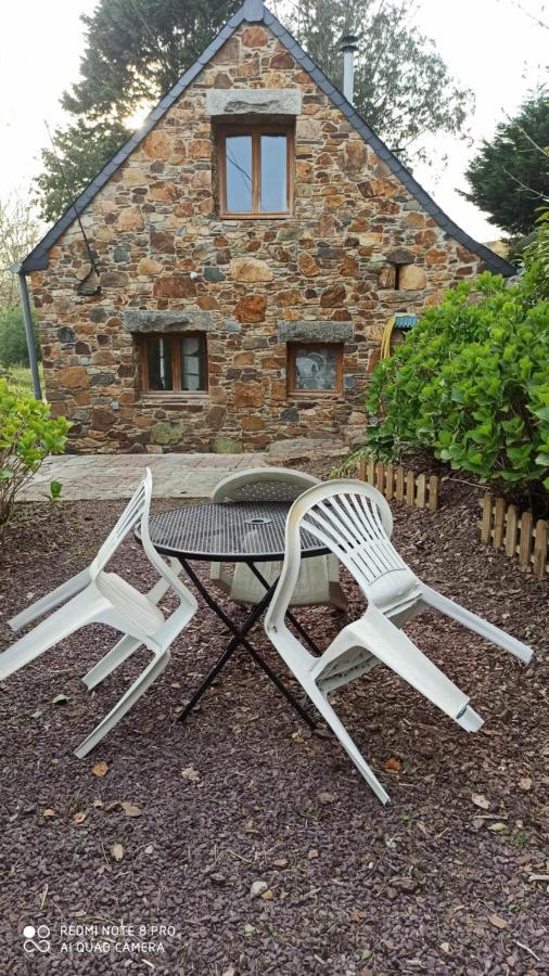 Charmante petite maison de pêcheur - Proche Ile de Bréhat et GR34 Lézardrieux Exterior foto